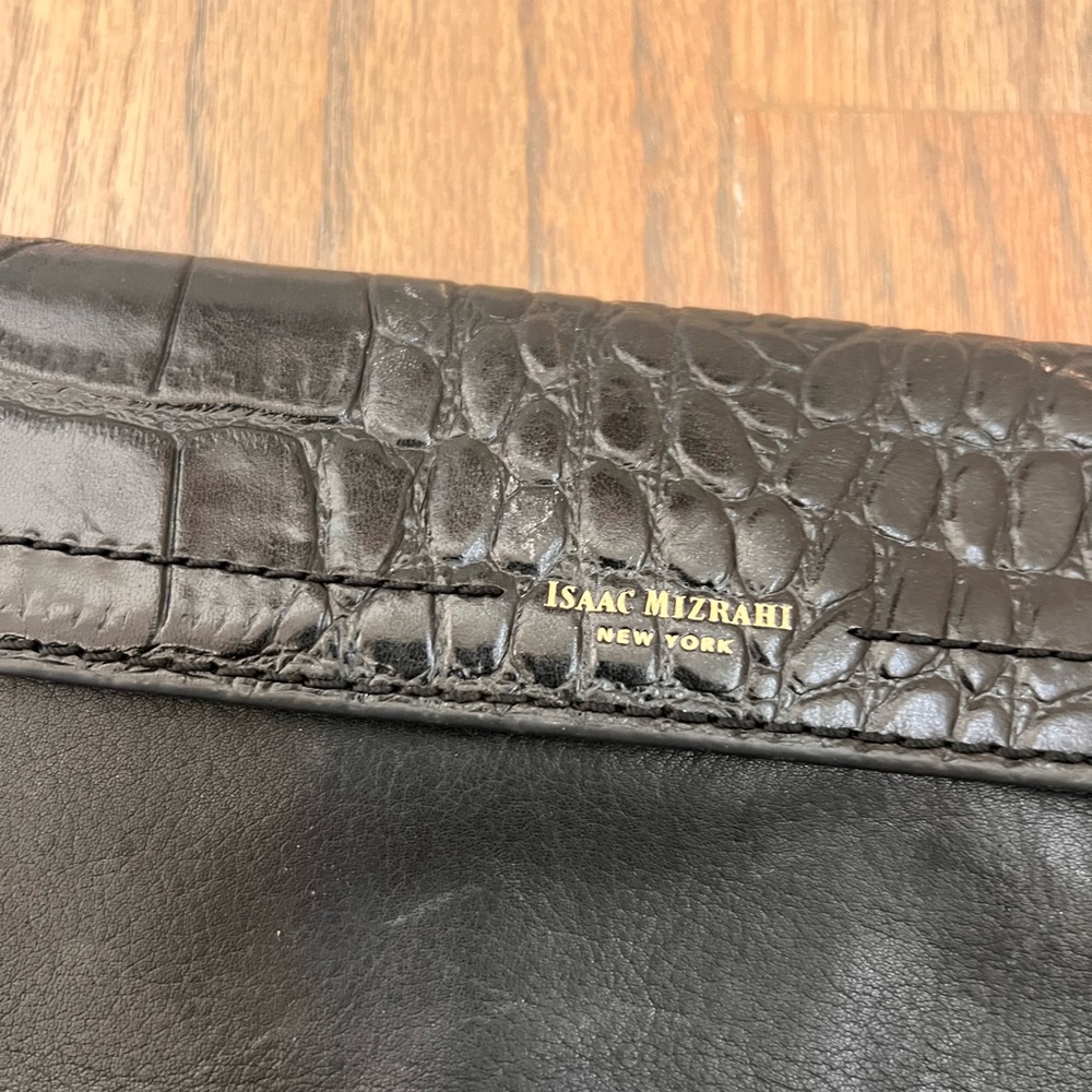 Isaac Mizrahi Men's Black Croc-Embossed Leather Bag - Picture 1 of 6